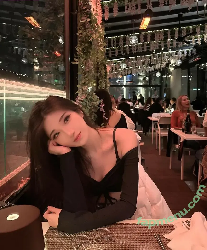 dear_xina nude photo #0004 (Xina)