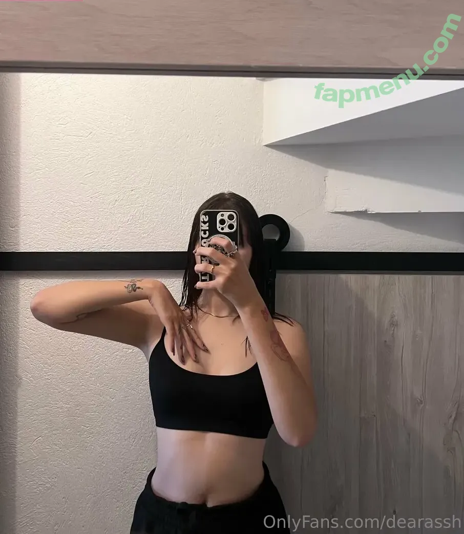 dearassh nude photo #0004 (deartash__)