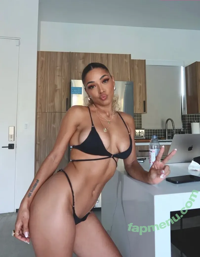 Dearbambi nude photo #0010 (Dearbambi)