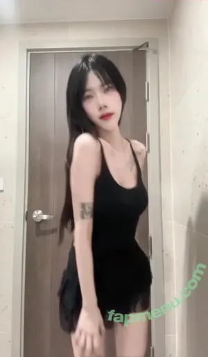 deardearrrii / deardearr_ / ɪᴅᴇᴀʀ nude photo #0247