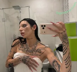 DeathbyRomy / toxicbleubeautyvip nude photo #0466