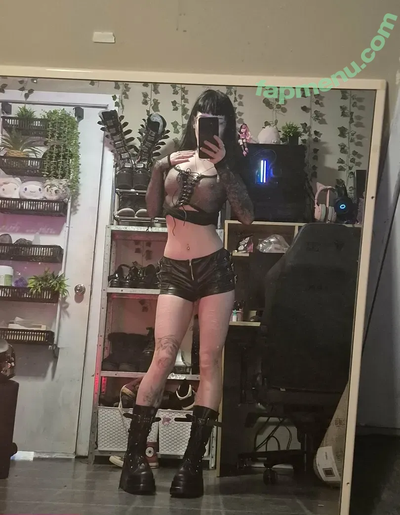 deathcli.max nude photo #0100 (Maxine / _itsmaxine_)