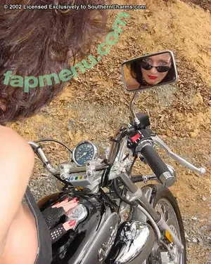 deauxma / deauxma420 nude photo #0724