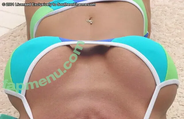 deauxma nude photo #0177 (deauxma420)