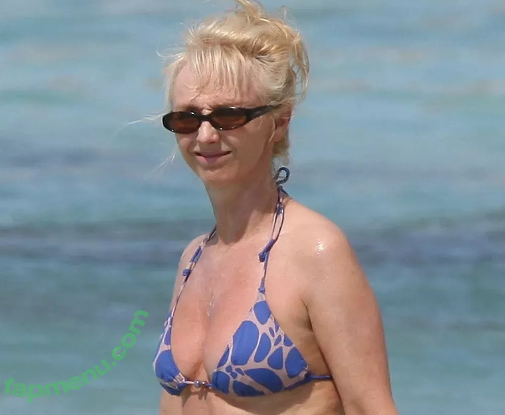 Debbie McGee nude photo #0028 (thedebbiemcgee)