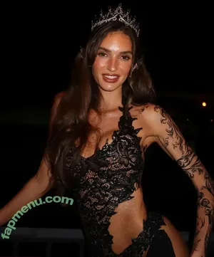 Debbie St Pierre / debbie_st.pierre / debbiestpierre nude photo #0059