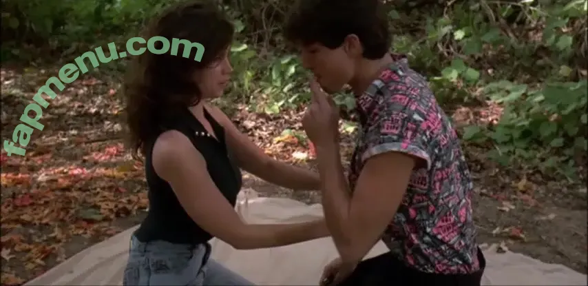 Debi Sue Voorhees nude photo #0010 (horrorfilmmaker)