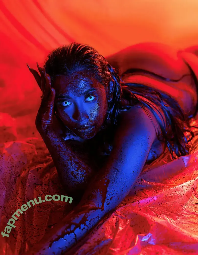 Debochan nude photo #0047 (__d.e.b.o.__ / deboramoon)