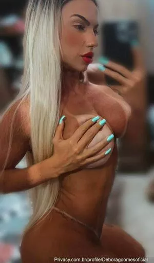 Débora Gomes / deboragoomesoficial nude photo #0104
