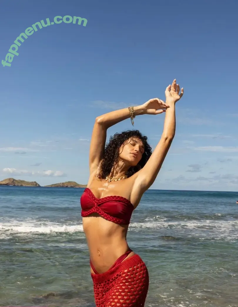 Débora Nascimento nude photo #0207 (Debora Nascimento / debranascimento)