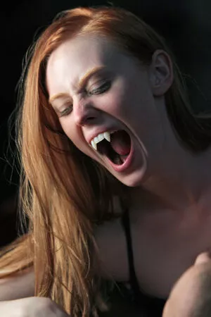 Deborah Ann Woll / deborahannwoll nude photo #0087