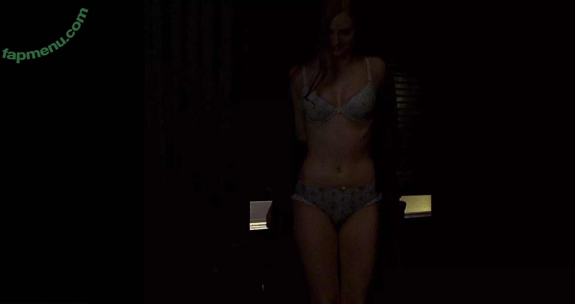 Deborah Ann Woll nude photo #0001 (deborahannwoll)