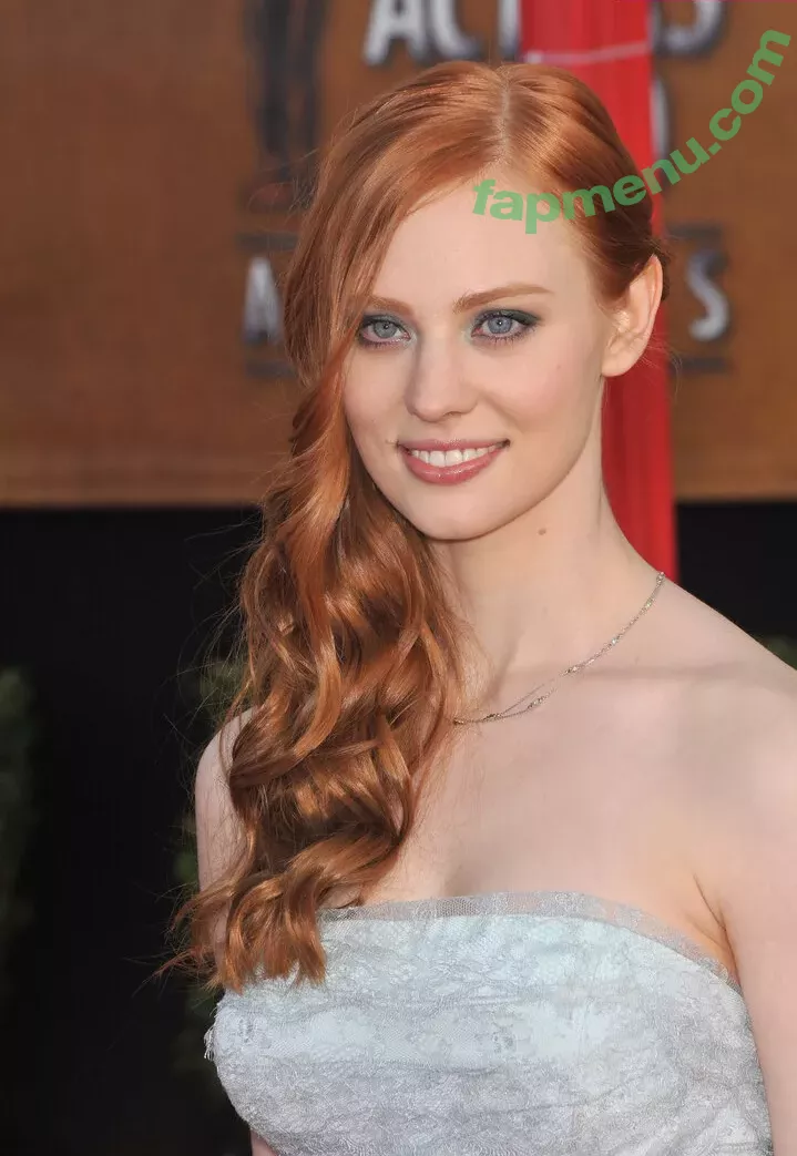 Deborah Ann Woll nude photo #0169 (deborahannwoll)