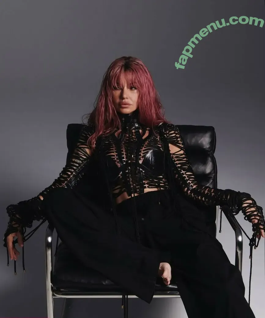 Deborah De Luca nude photo #0106 (deborahdeluca / illeyez)