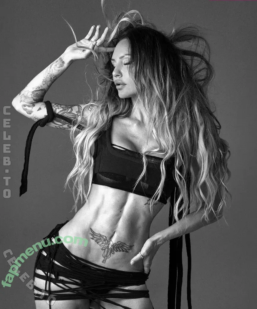 Deborah De Luca nude photo #0120 (deborahdeluca / deborahdelucadj / djdeb1980 / illeyez)