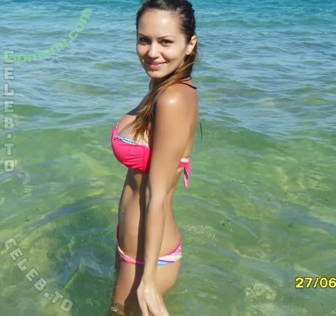 Deborah De Luca nude photo #0133 (deborahdeluca / deborahdelucadj / djdeb1980 / illeyez)