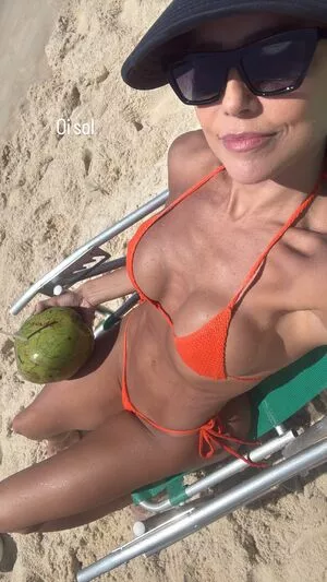 Deborah Secco / dedesecco nude photo #1829