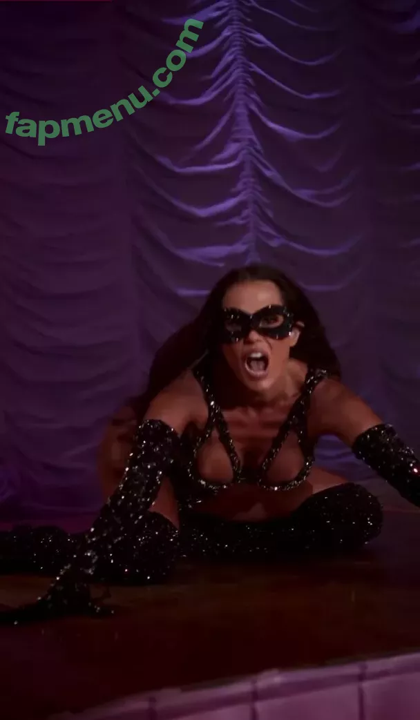 Deborah Secco nude photo #1322 (dedesecco)