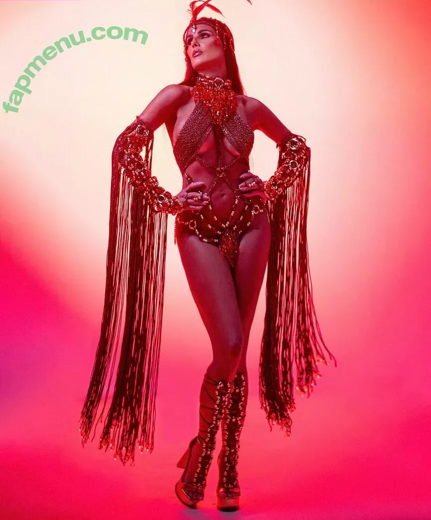 Deborah Secco nude photo #1353 (dedesecco)