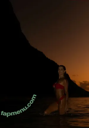 Deborah Secco / dedesecco nude photo #2275