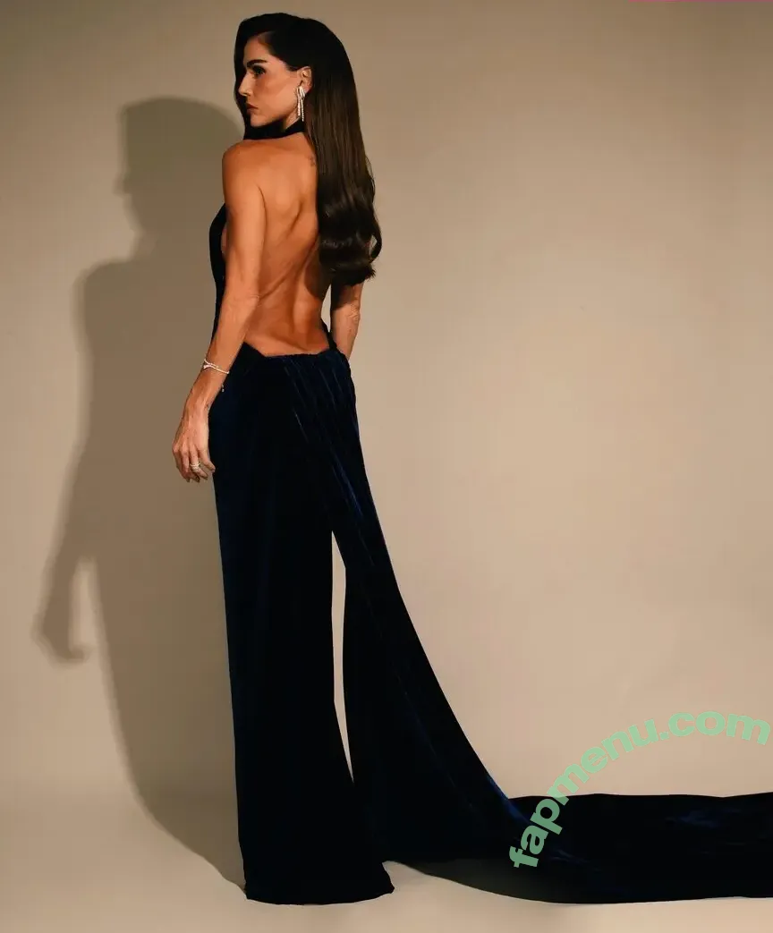 Deborah Secco nude photo #2119 (dedesecco)