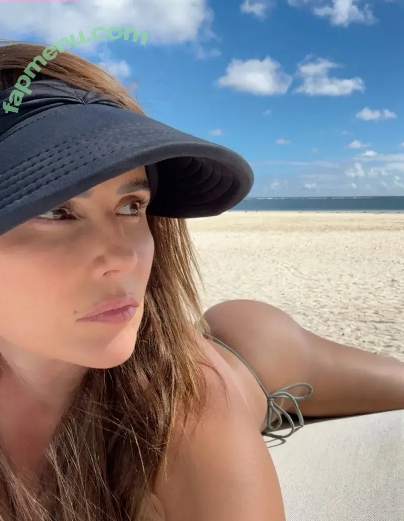 Deborah Secco nude photo #2347 (dedesecco)