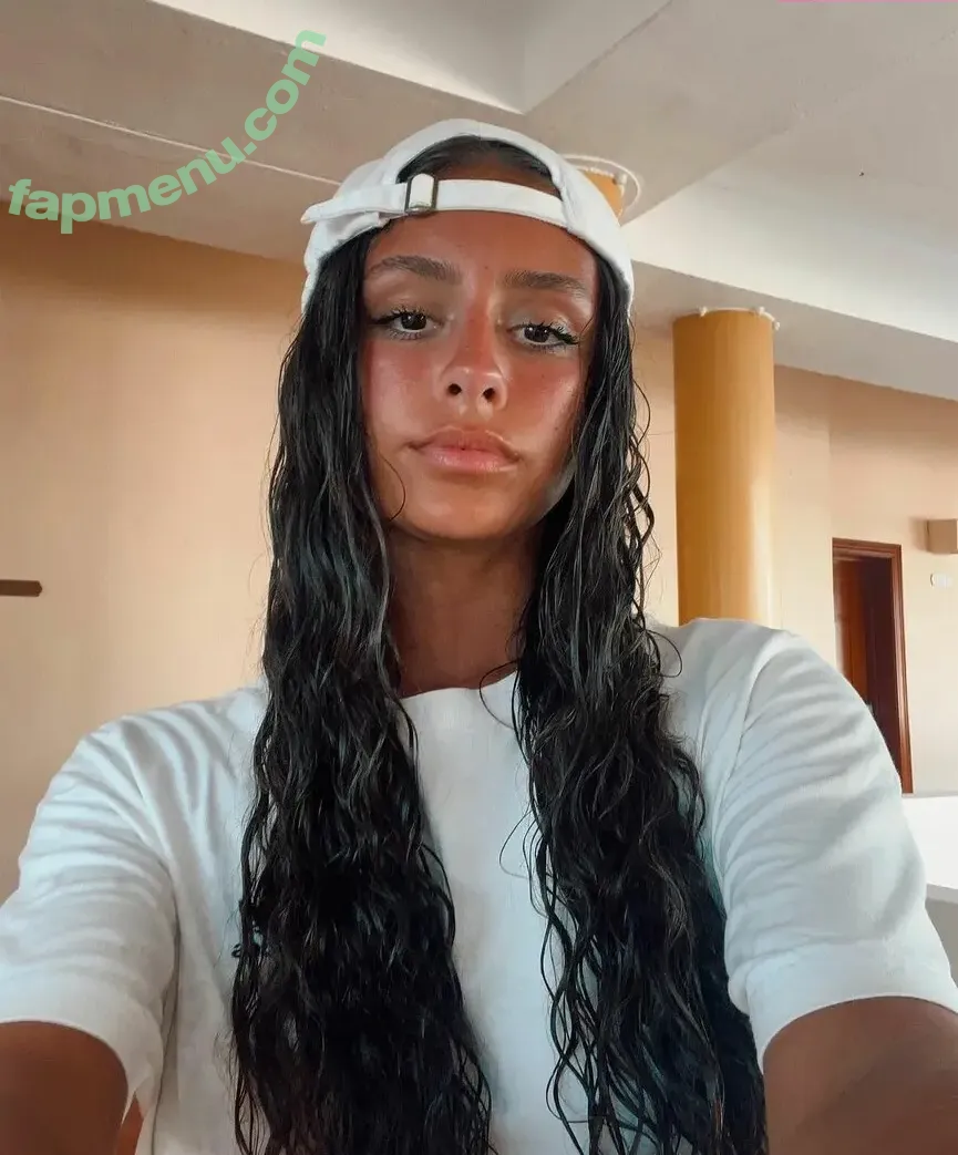 deborategomes nude photo #0039 (deborategomes)