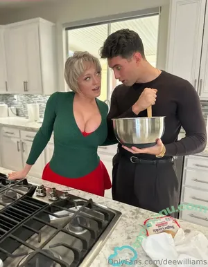 Dee Williams / Darling / DeeWilliamsXXX / Sharon Darling / deewilliams / real_dee_williams nude photo #1430