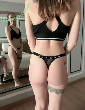  nude photo #0003