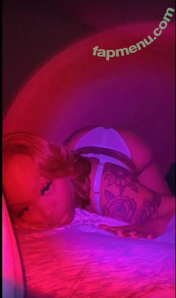 Deedeedavis nude photo #0002 (Deedeedavis)