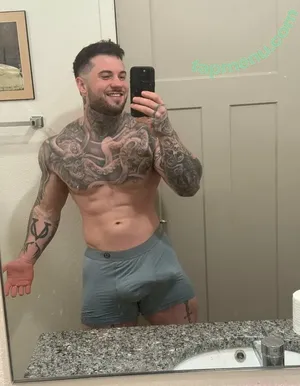 deek_aesthetic / derek.isthebae nude photo #0146
