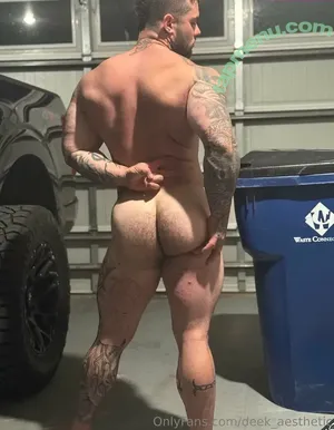 deek_aesthetic / derek.isthebae nude photo #0152