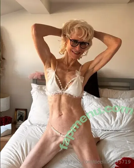 deelite1495719 nude photo #0059 (deelite1495719)