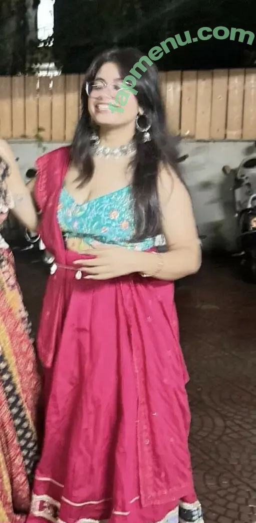 Deepanshi nude photo #0009 (deeeeepanshit)