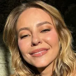 DeepFakeKing nude photo #0008