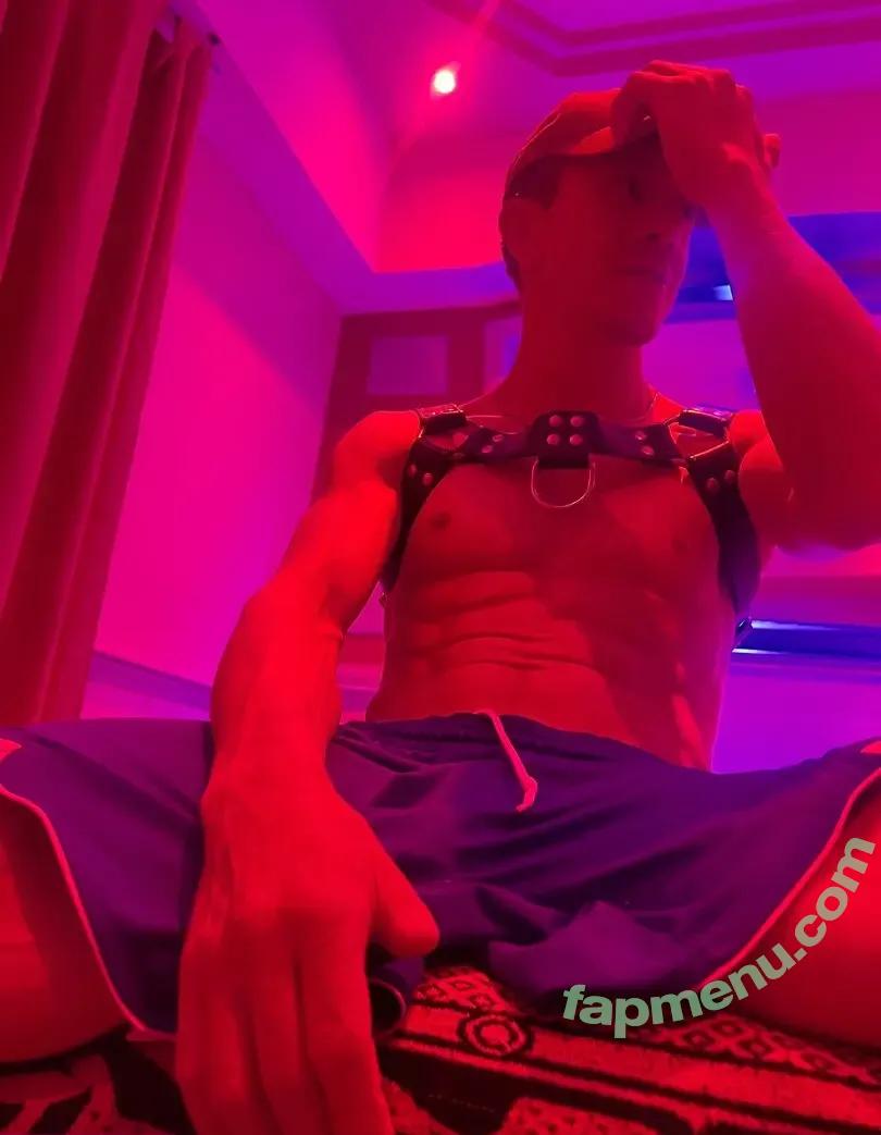 deepthroatmasked nude photo #0017 (nofakenomistakes)