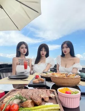 Deer_white / DeerWhite_ / deer_white_ / deerwhite nude photo #0370