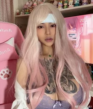 Deer_white / DeerWhite_ / deer_white_ / deerwhite nude photo #0683