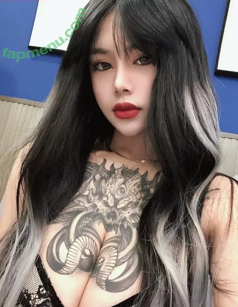 Deer_white nude photo #0143 (DeerWhite_ / deer_white_ / deerwhite)