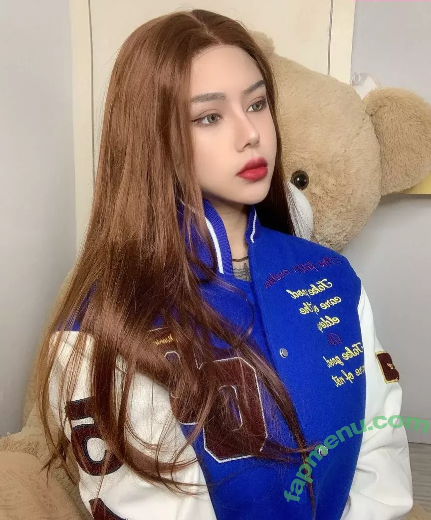 Deer_white nude photo #0153 (DeerWhite_ / deer_white_ / deerwhite)