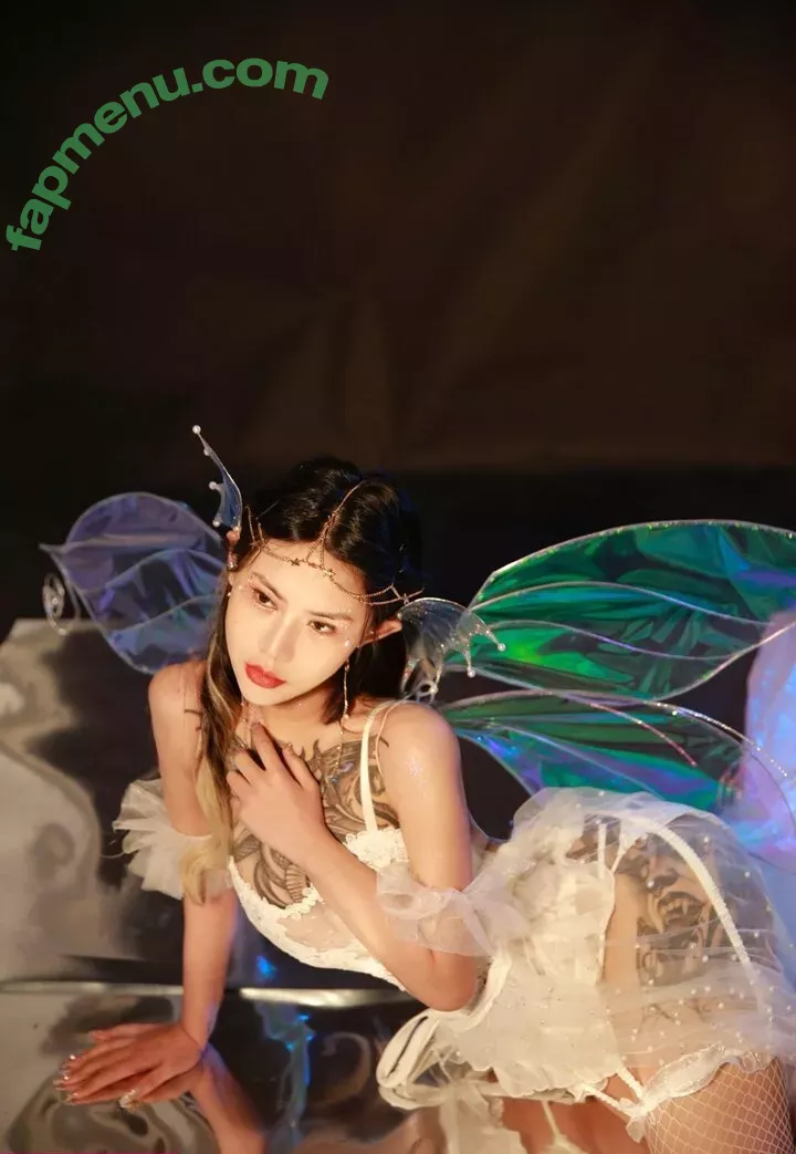 Deer_white nude photo #0169 (DeerWhite_ / deer_white_ / deerwhite)