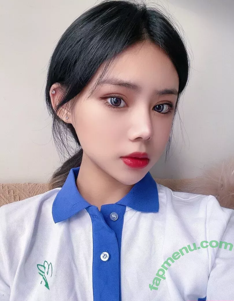 Deer_white nude photo #0174 (DeerWhite_ / deer_white_ / deerwhite)