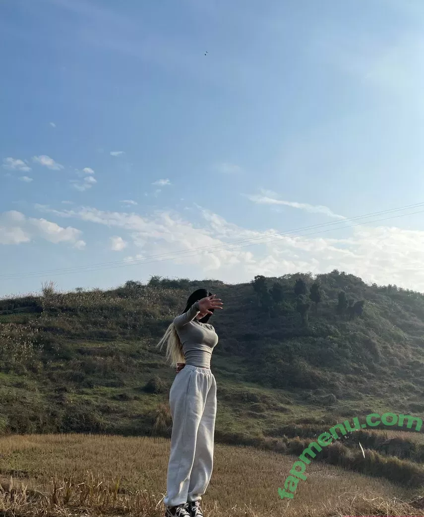 Deer_white nude photo #0180 (DeerWhite_ / deer_white_ / deerwhite)