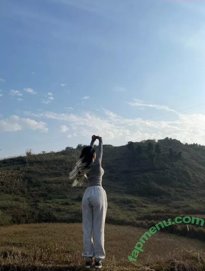 Deer_white nude photo #0181 (DeerWhite_ / deer_white_ / deerwhite)