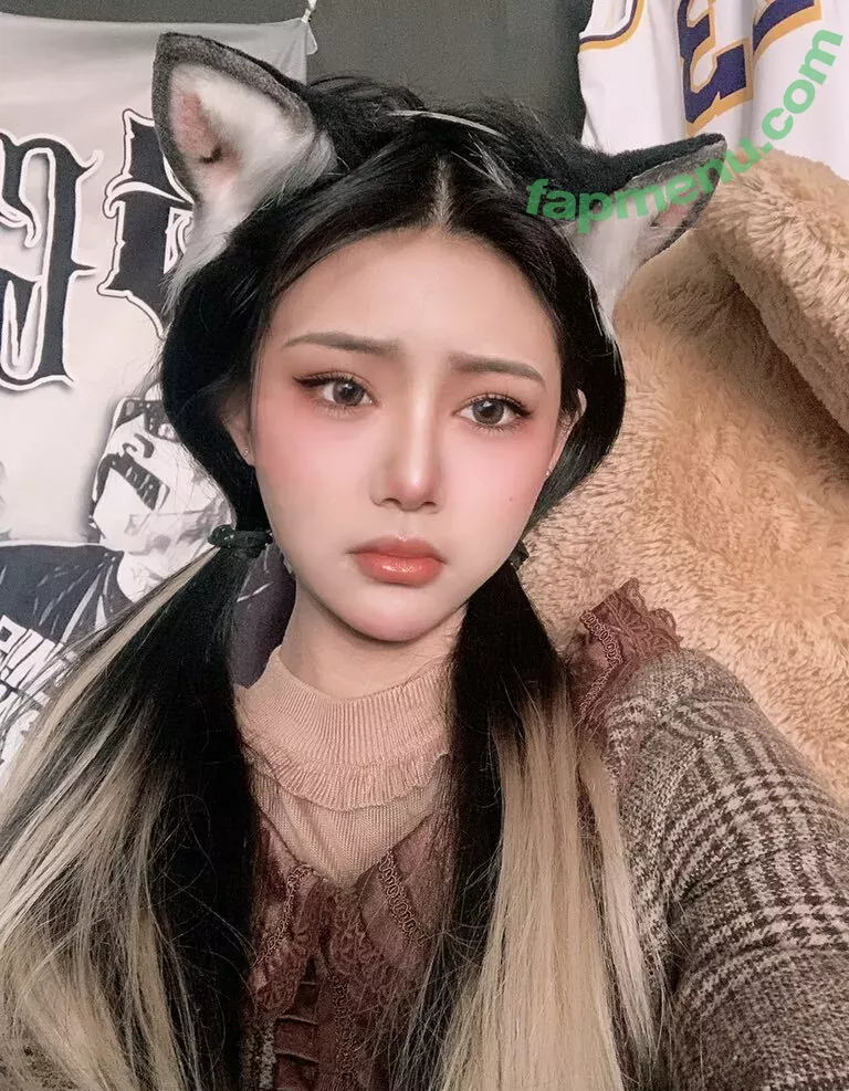 Deer_white nude photo #0188 (DeerWhite_ / deer_white_ / deerwhite)