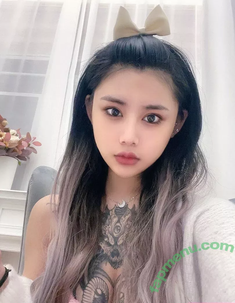 Deer_white nude photo #0214 (DeerWhite_ / deer_white_ / deerwhite)