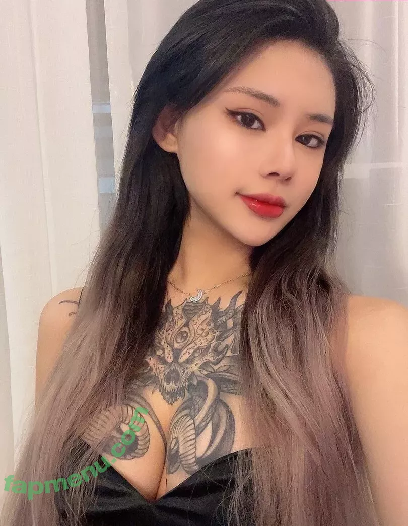 Deer_white nude photo #0226 (DeerWhite_ / deer_white_ / deerwhite)