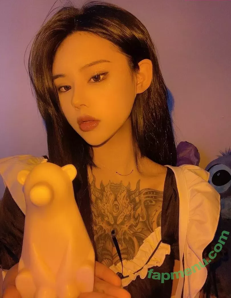 Deer_white nude photo #0250 (DeerWhite_ / deer_white_ / deerwhite)