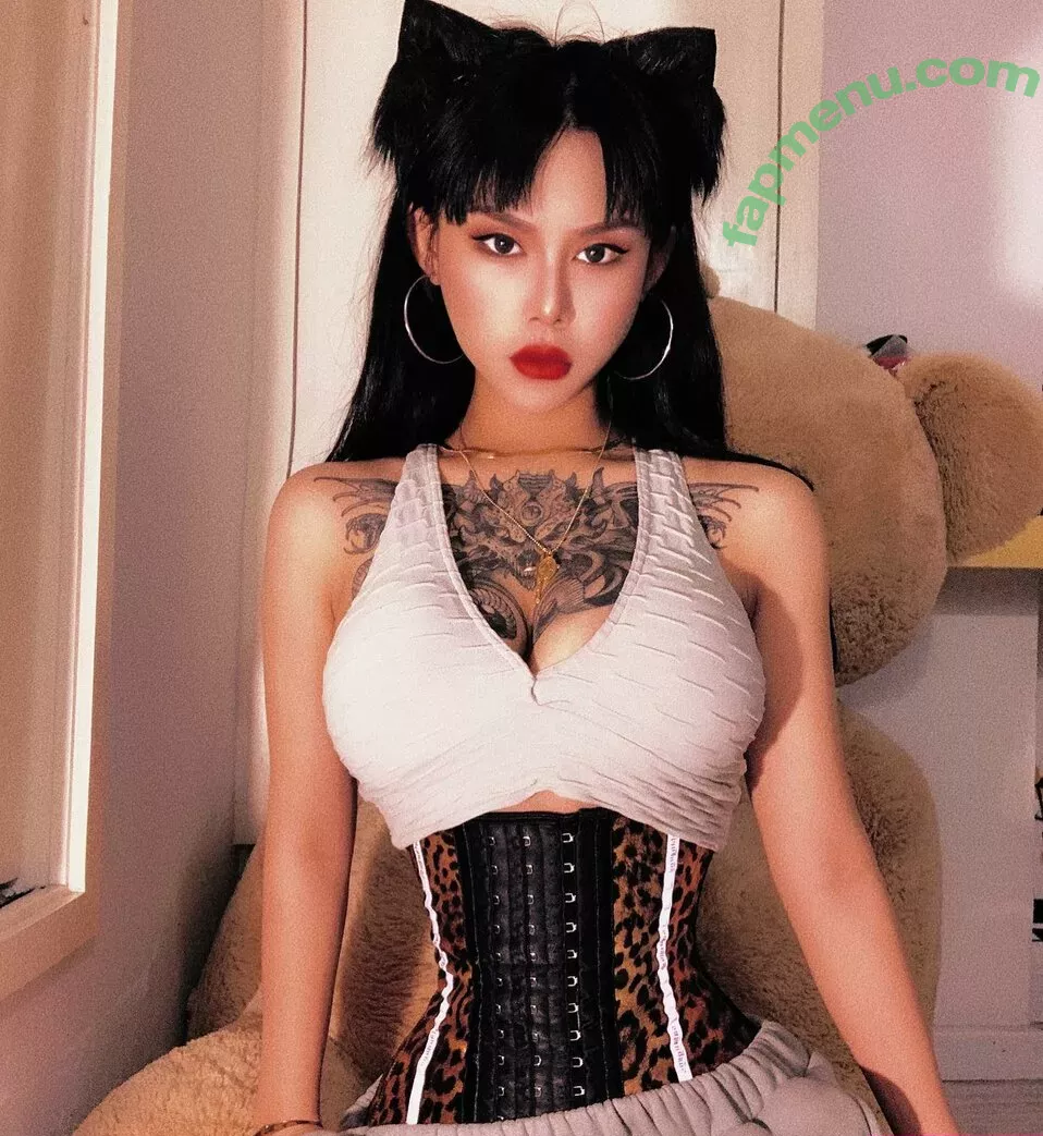 Deer_white nude photo #0306 (DeerWhite_ / deer_white_ / deerwhite)