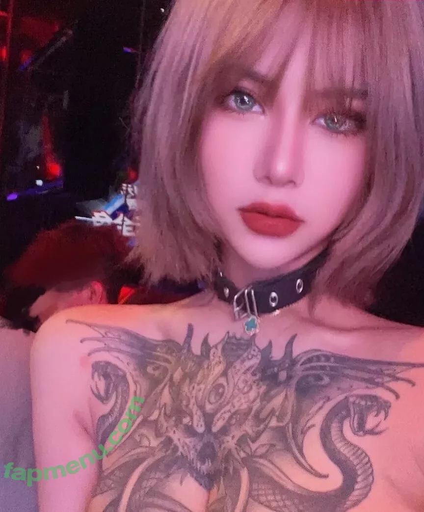 Deer_white nude photo #0345 (DeerWhite_ / deer_white_ / deerwhite)